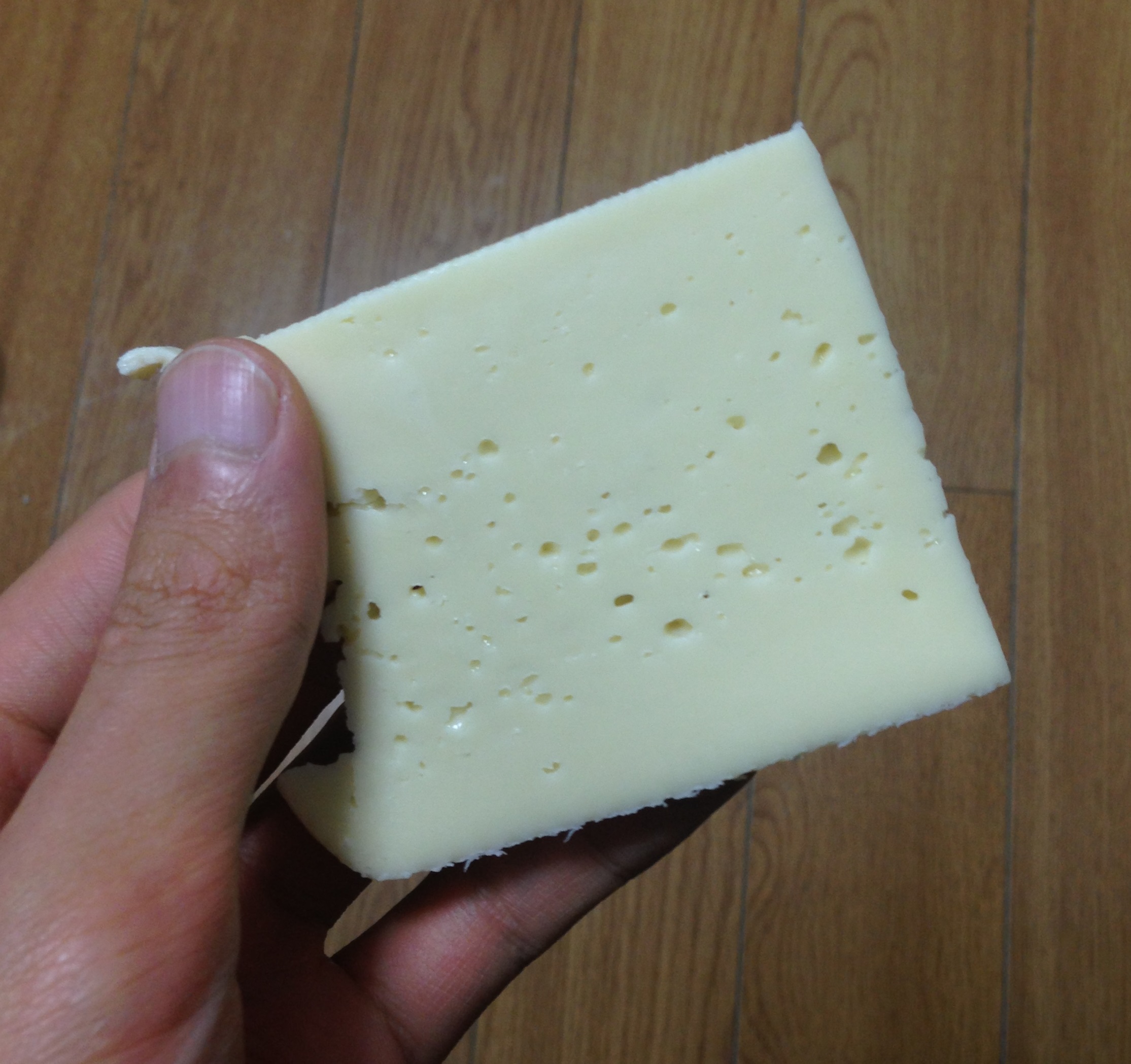 コストコ　ラクレットチーズ